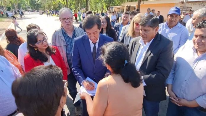 sadir en puesto viejo
