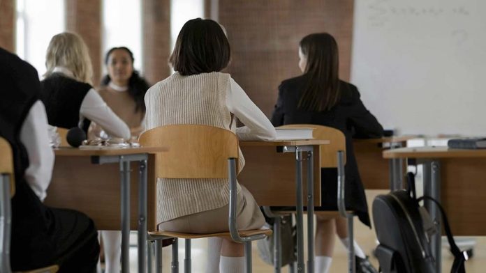 carrera-clases-medicina-jujuy-unju-min