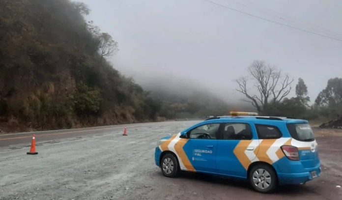 rutas-seguridad-vial-neblina-lluviajpg-min