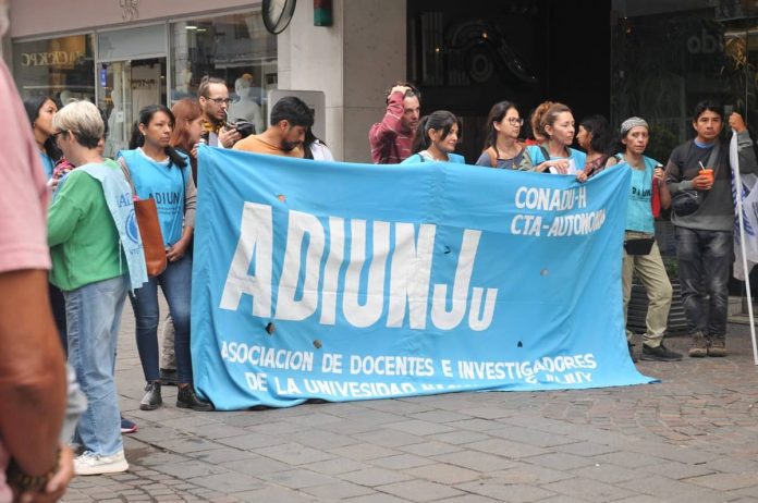 adiunju-unju-jujuy-docentes-universidad-min