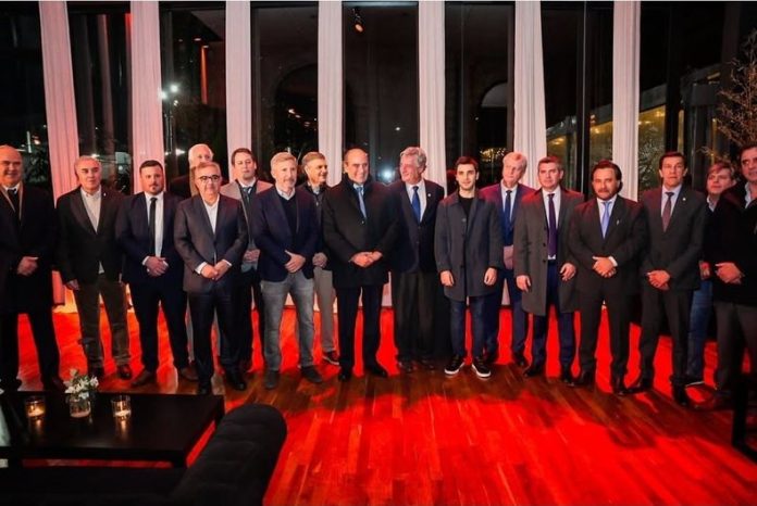 carlos-sadir-la-rural-guillermo-francos-y-otros-7-gobernadores jujuy