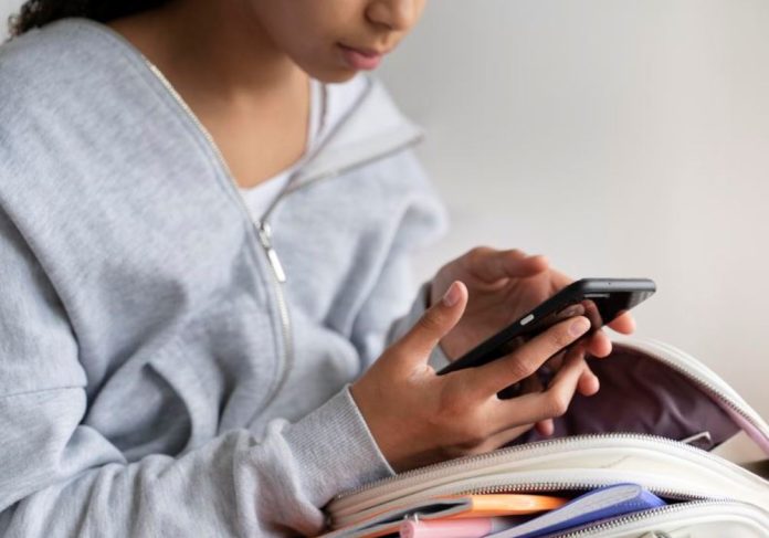 celulares-clases-educacion-min