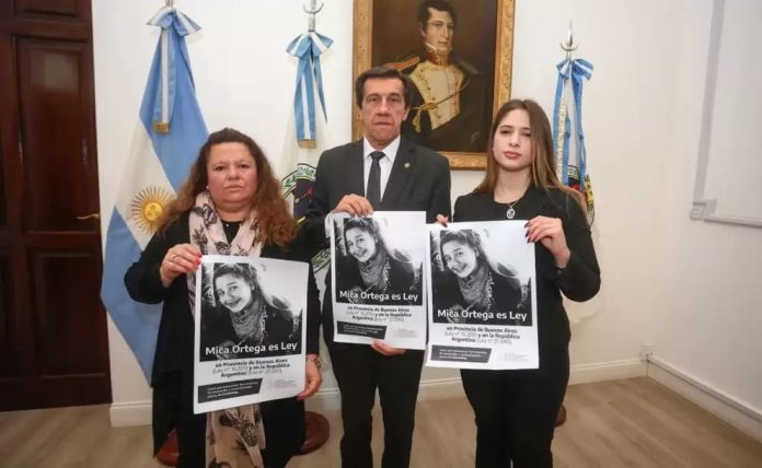 sadir reune con personas
