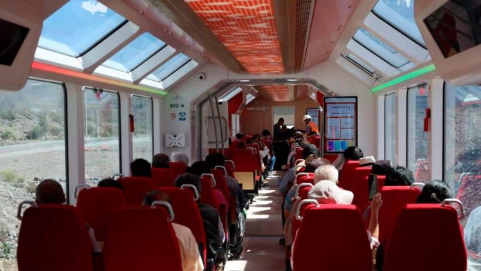 tren solar turismo