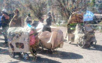 Niños del GIN N°13 de Tilcara realizaron una marcha evocativa para recordar el Éxodo Jujeño
