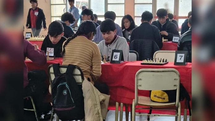 escuela-normal-ajedrez (1)